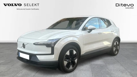 Volvo EX30 Single Motor Extended Range Core Auto 200 kW (272 CV)