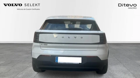 Volvo EX30 Single Motor Extended Range Core Auto 200 kW (272 CV)