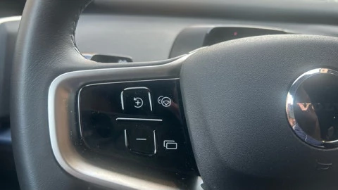 Volvo EX30 Single Motor Extended Range Core Auto 200 kW (272 CV)