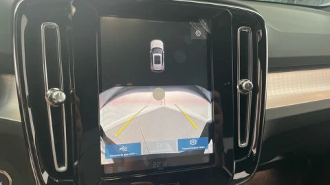 Volvo XC40 B3 G Core Auto 120 kW (163 CV)