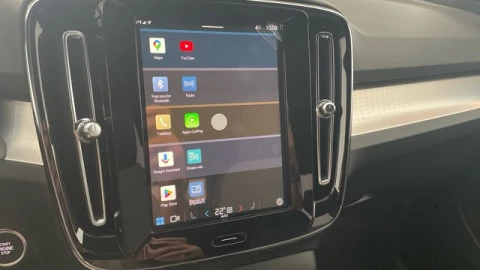 Volvo XC40 B3 G Core Auto 120 kW (163 CV)