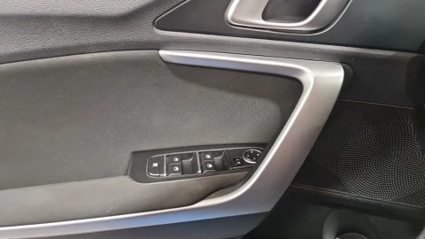 Kia Ceed 1.0 T-GDi 74kW (100CV) Tech