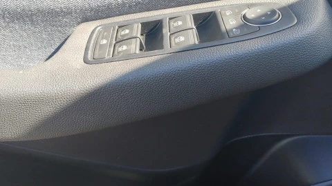 Renault Clio Techno E-Tech full hybrid 145 (103kw)