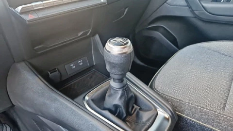 Renault Captur techno Eco-G 100cv (74 kW)