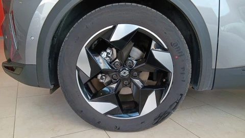 Renault Captur techno Eco-G 100cv (74 kW)