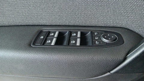 Renault Captur techno Eco-G 100cv (74 kW)