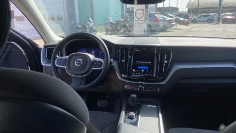 Volvo XC60 2.0 B4 D Core Auto