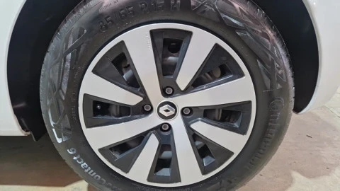 Renault Clio Equilibre TCe 67 kW (91CV)