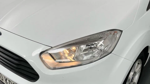 Ford Tourneo Courier 1.5 TDCi 70kW (95CV) Trend