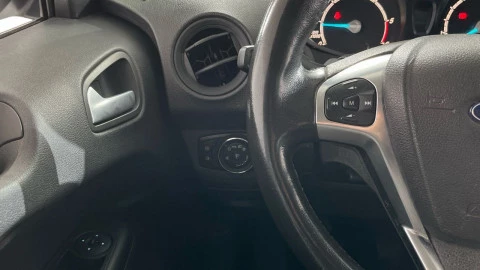 Ford Tourneo Courier 1.5 TDCi 70kW (95CV) Trend