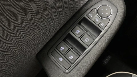 Renault Clio  E-TECH Full Hybrid Techno 105kW