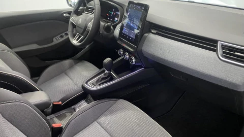 Renault Clio  E-TECH Full Hybrid Techno 105kW
