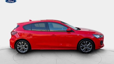 Ford Focus 1.0 Ecoboost MHEV 92kW ST-Line X