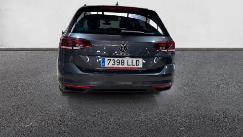 Volkswagen Passat Variant Executive 1.5 TSI 110kW (150CV)