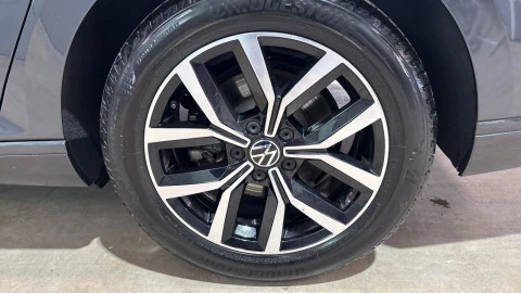 Volkswagen Passat Variant Executive 1.5 TSI 110kW (150CV)