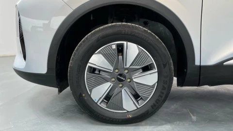 EBRO S400 1.5 DHE HEV Premium CVT