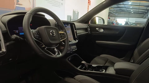 Volvo XC40 Recharge Single Extended Core Auto