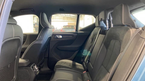 Volvo XC40 Recharge Single Extended Core Auto