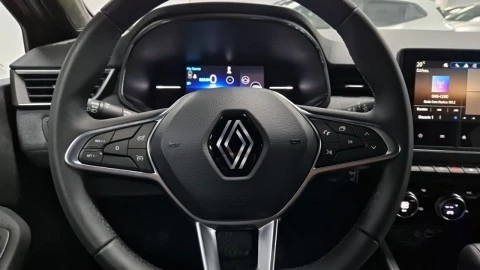 Renault Clio Techno E-Tech full hybrid 145 (103kw)