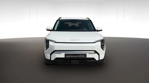 Kia EV3  Earth Long Range