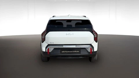 Kia EV3  Earth Long Range