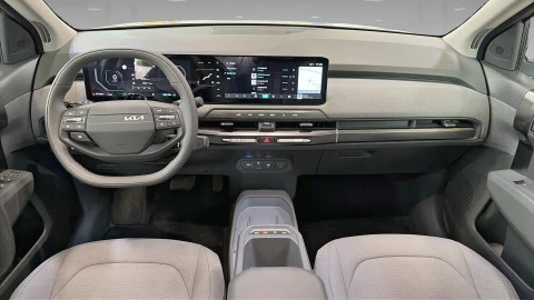 Kia EV3  Earth Long Range