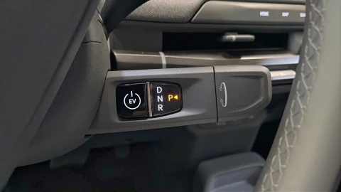 Kia EV3  Earth Long Range