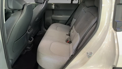 Kia EV3  Earth Long Range