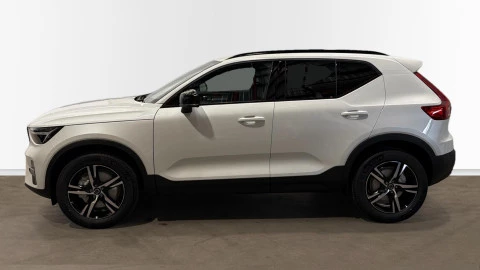 Volvo XC40 B3 G Plus Dark Auto 120 kW (163 CV)