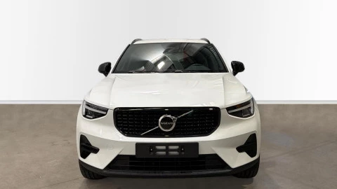 Volvo XC40 B3 G Plus Dark Auto 120 kW (163 CV)