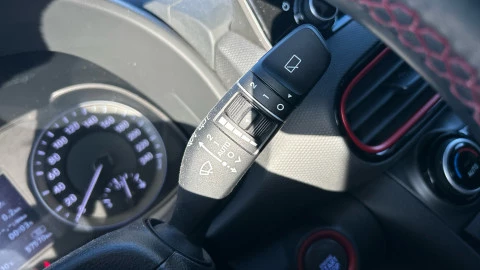 Hyundai Kona 1.6 GDI HEV Tecno Red DT