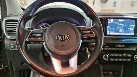 Kia Sportage 1.6 MHEV Drive Plus 100kW (136CV) 4x2