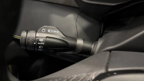 Lynk & Co 01 1.5 PHEV More 203 kW (276 CV)