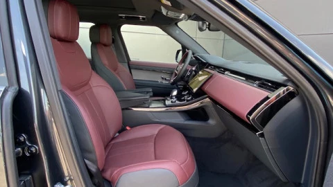 Land Rover Range Rover Sport 3.0D TD6 300PS AWD Auto MHEV SE