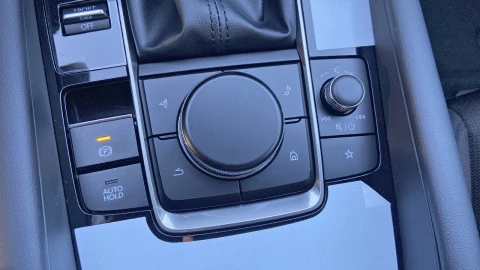 Mazda3 2.5L E-SKY G MHEV 103kW 6AT Prime-line