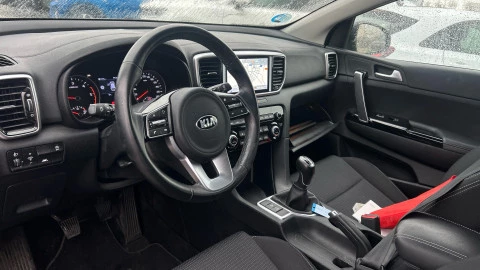 Kia Sportage 1.6 MHEV Black Edition 100kW (136CV) 4x2