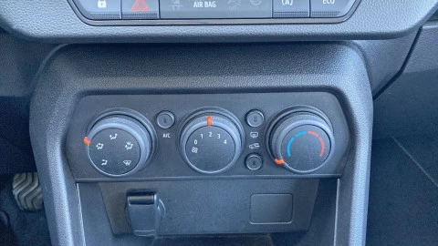 Dacia Sandero Stepway Essential TCe 67kW (90V)