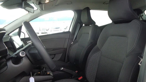 Renault Clio   TCe Evolution 67kW