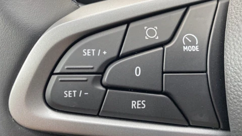 Dacia Duster Expression HYBRID 105kW (140CV) 4X2