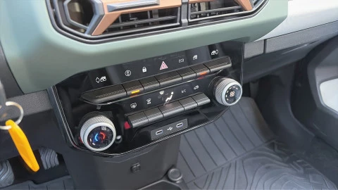 Dacia Spring  Electric Extreme 65 48kW