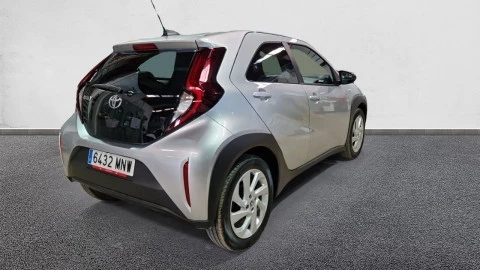 Toyota Aygo X Cross 1.0 VVT-I 72CV Play