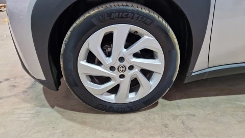 Toyota Aygo X Cross 1.0 VVT-I 72CV Play