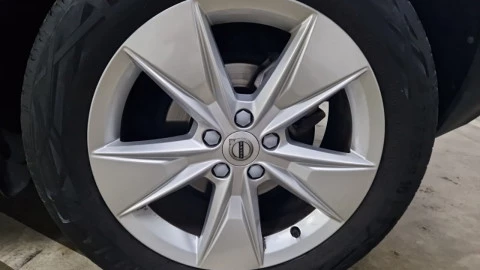 Volvo XC40 1.5 T2 Essential Auto