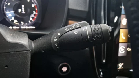 Volvo XC40 1.5 T2 Essential Auto