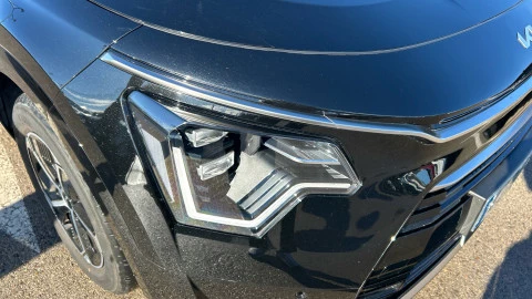 Kia Niro 1.6 GDi HEV 95kW (129CV) Drive