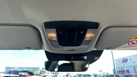 Kia Niro 1.6 GDi HEV 95kW (129CV) Drive