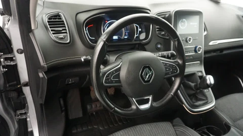 Renault Grand Scénic Zen TCe 103 kW (140CV) GPF MY2021