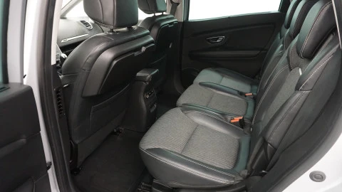 Renault Grand Scénic Zen TCe 103 kW (140CV) GPF MY2021
