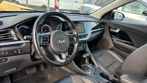 Kia Niro 1.6 GDi HEV 104kW (141CV) Drive