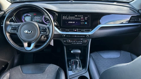 Kia Niro 1.6 GDi HEV 104kW (141CV) Drive